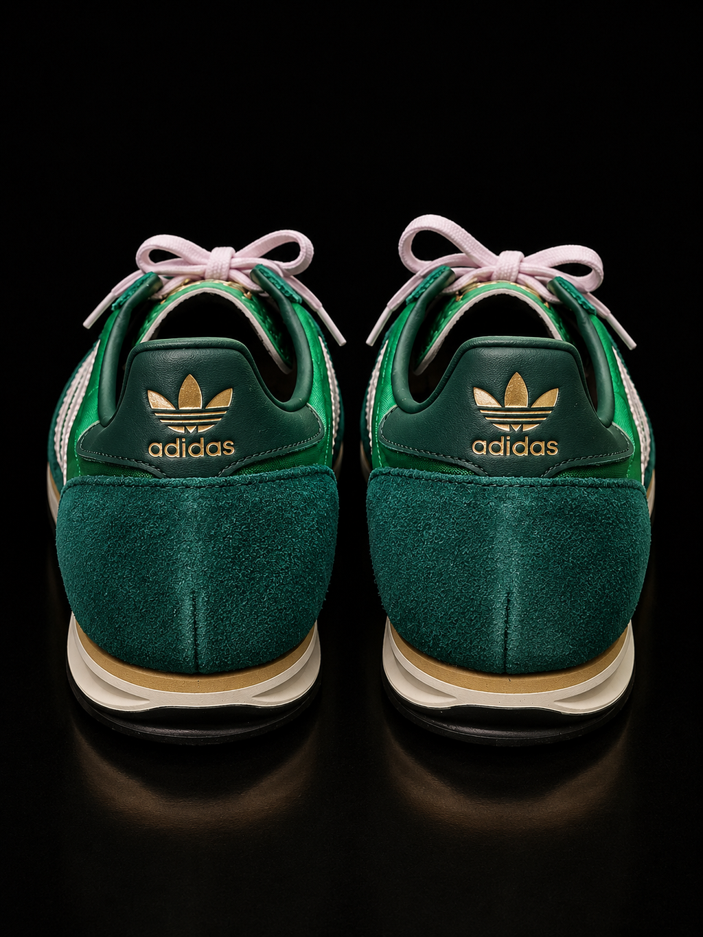 Adidas SL 72 OG W IE3427 Femme vue arrière avec logos Trefoil dorés sur les talons