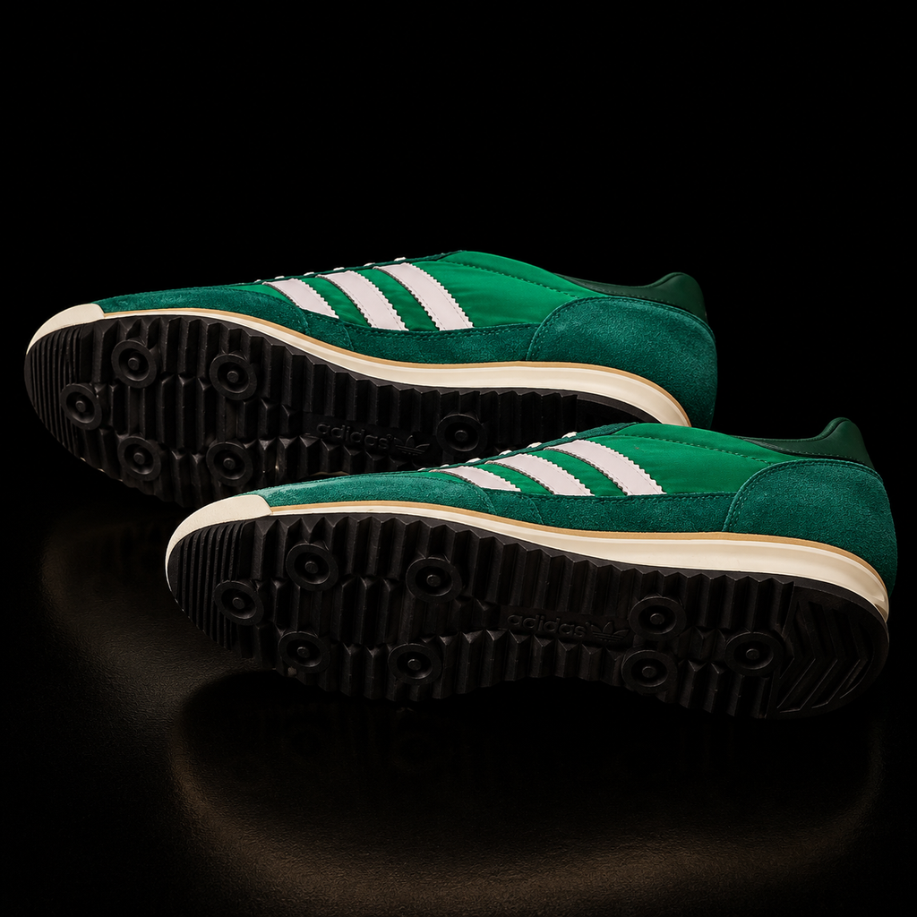 Adidas SL 72 OG W IE3427 Femme vue semelles extérieures noires avec motif adhérent rétro running