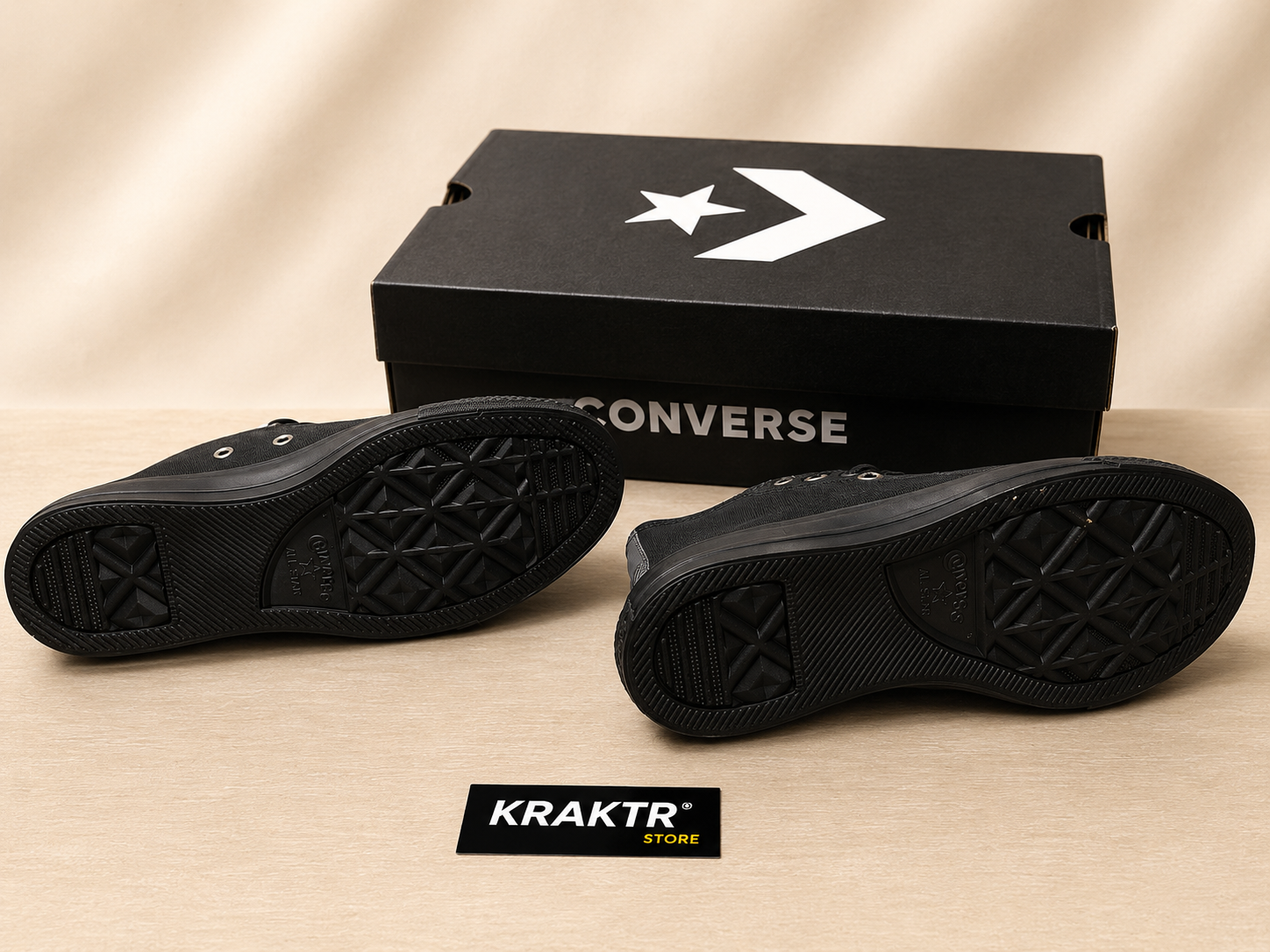 Converse CTAS Hi Leather Triple Black Unisex Tailles 38 et 39 | KRAKTR STORE