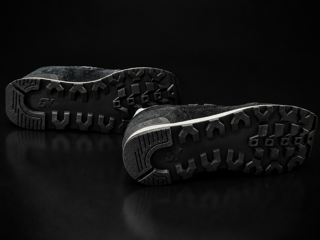 New Balance 475 U475HD détail semelles extérieures cramponnées