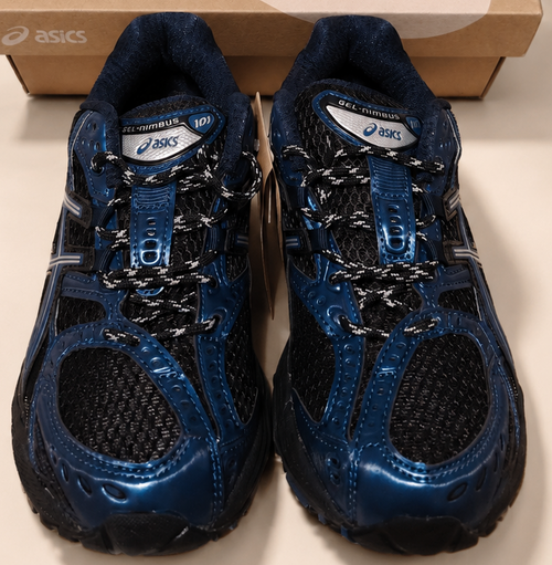 ASICS GEL-NIMBUS 10.1 Black Grand Shark vue de face avec boîte ASICS