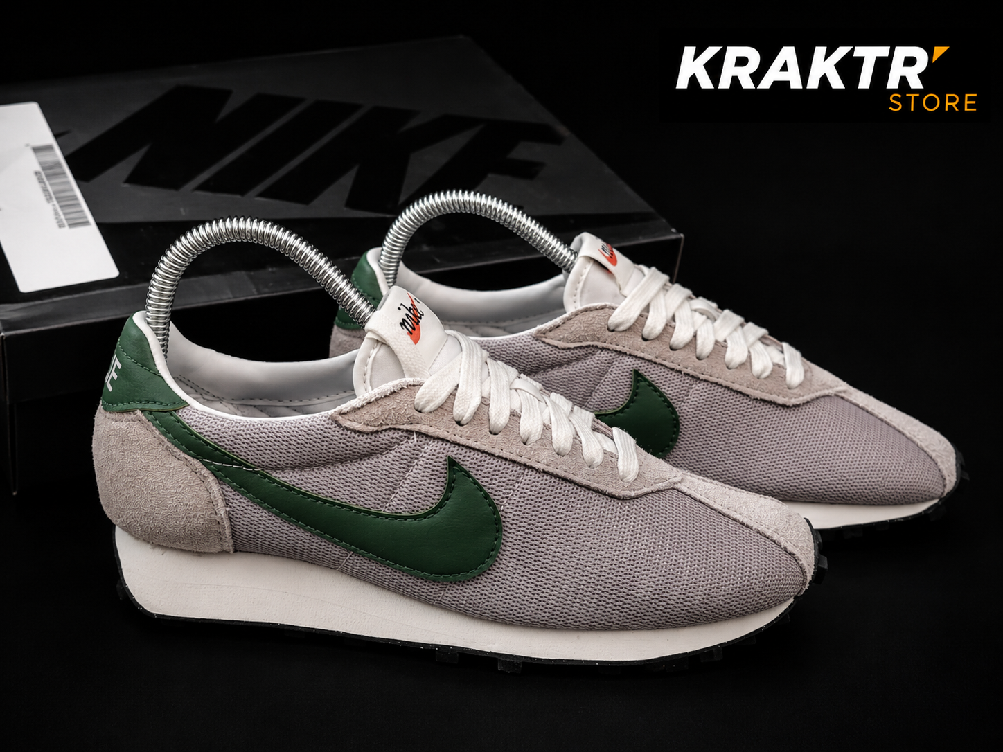 Nike Daybreak Vintage Green Swoosh Taille 38.5 | KRAKTR STORE