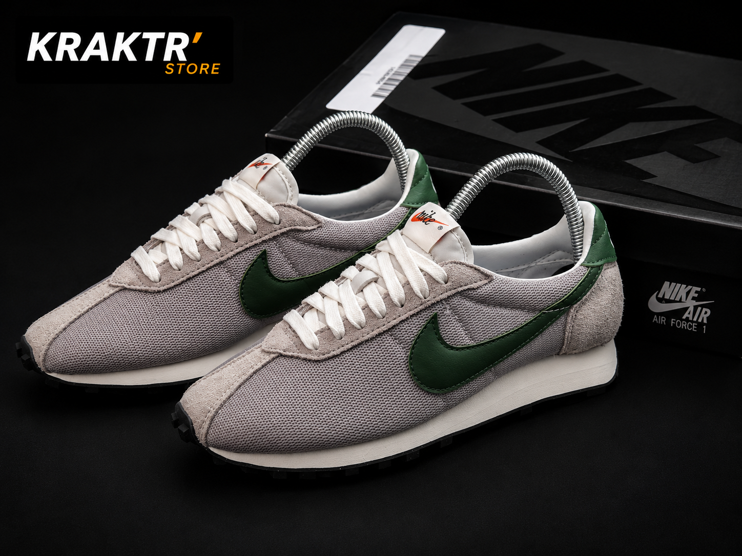 Nike Daybreak Vintage Green Swoosh Taille 38.5 | KRAKTR STORE