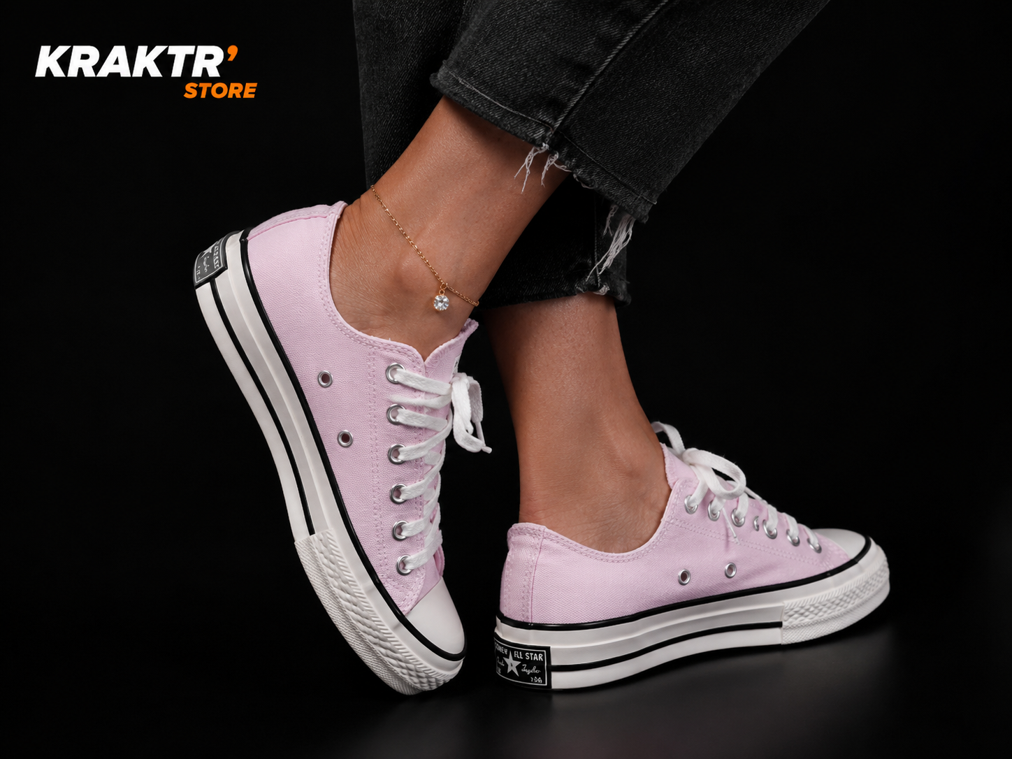 Converse Chuck 70 OX Pink Frosting portée au pied