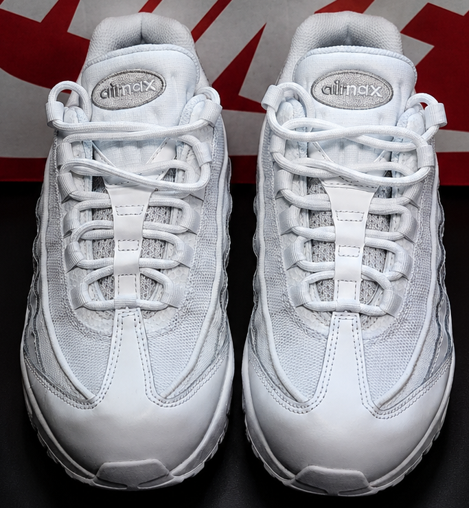 Nike Air Max 95 Essential White Grey Fog CT1268-100 vue avant avec boîte Nike