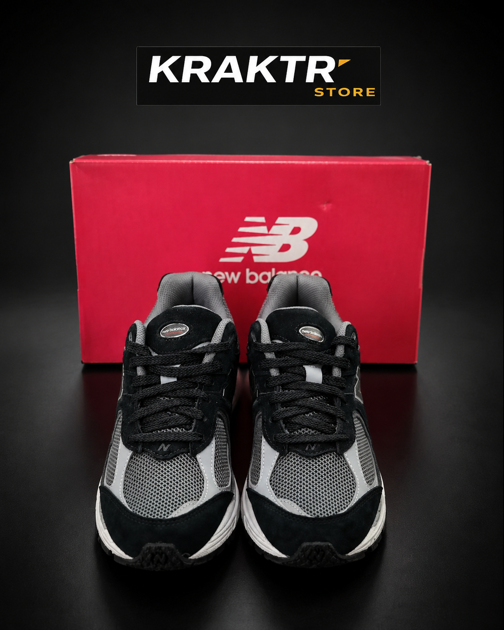 New Balance 2002R Black Grey U2002RC vue avant sneakers lifestyle homme