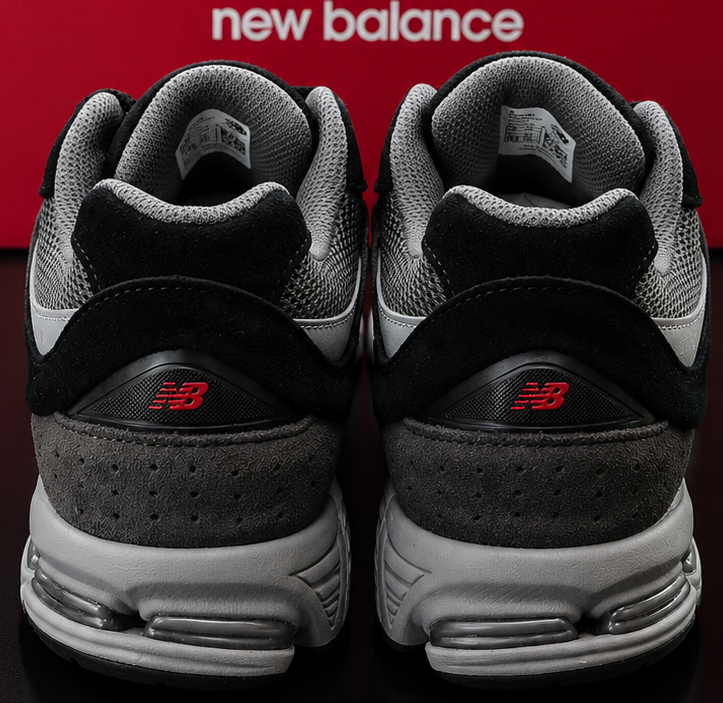 New Balance 2002R Black Grey U2002RC vue arrière talons authentiques
