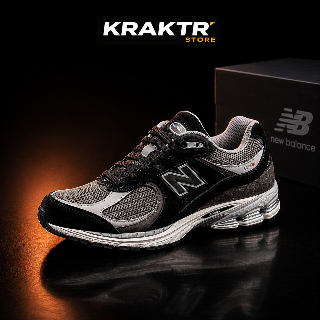 New Balance 2002R Black Grey U2002RC vue latérale sneakers authentiques homme