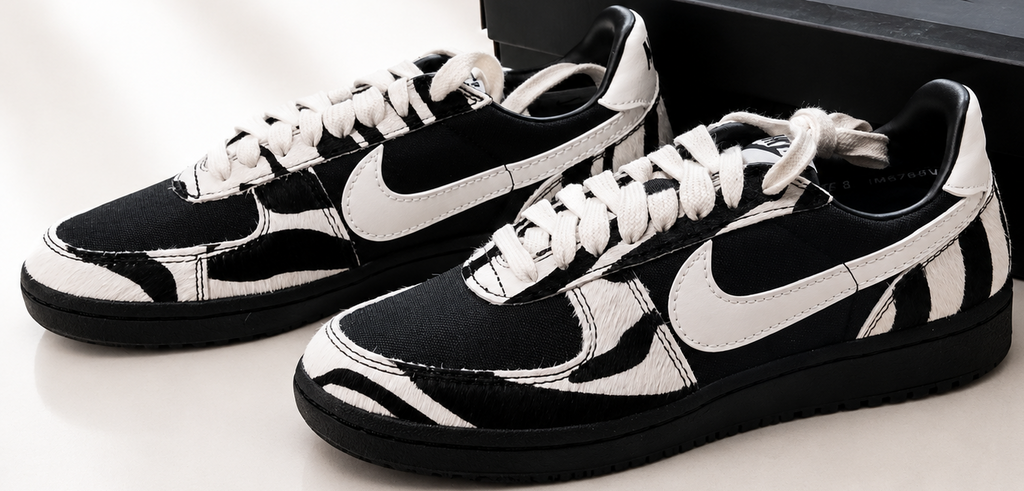 Nike Field General Zebra Black Sail femme vue latérale inclinée avec boîte Nike