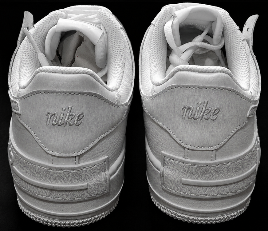 Nike Air Force 1 Shadow vue arrière détail talon Nike