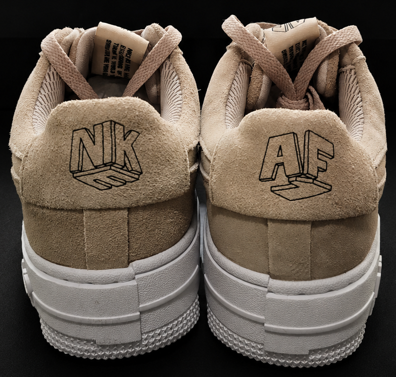Nike Air Force 1 Pixel vue arrière détail talon Nike