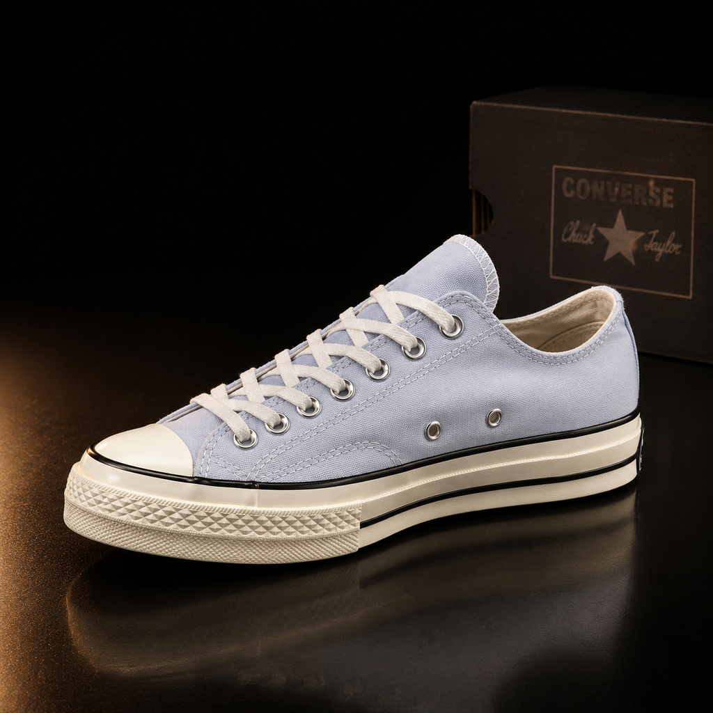Converse Chuck 70 Ox A06522C Cloudy Daze vue latérale gauche fond noir premium