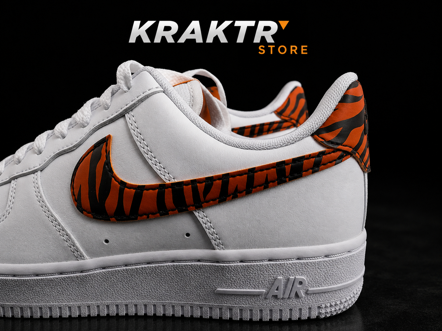 Nike Air Force 1 ’07 Tiger Swoosh – Femme – Taille 36 | KRAKTR STORE