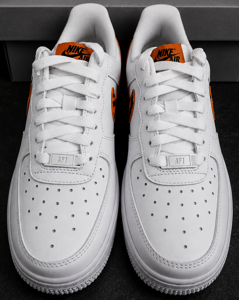 Nike Air Force 1 '07 Tiger Swoosh Femme vue avant paire complèt